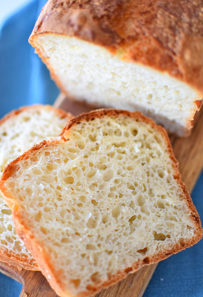 Chleb pszenny z patkami migdaowymi - etap 1