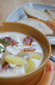 Zupa z dorsza z boczkiem wdzonym i ziemniakami