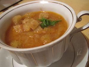 Friggione - boloska zupa cebulowa