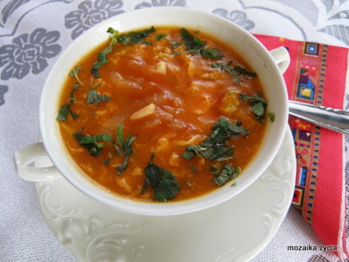 Zupa cebulowo - pomidorowa
