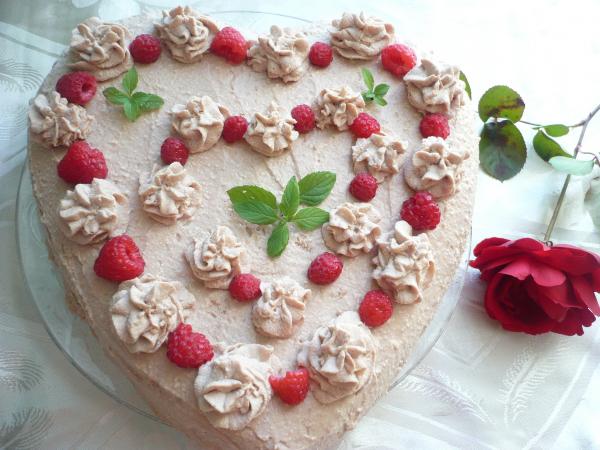 Czekoladowy tort dla zakochanych