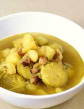 Zupa-krem z brukselki pachnca curry