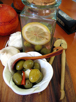 Marynowane zielone oliwki po hiszpansku