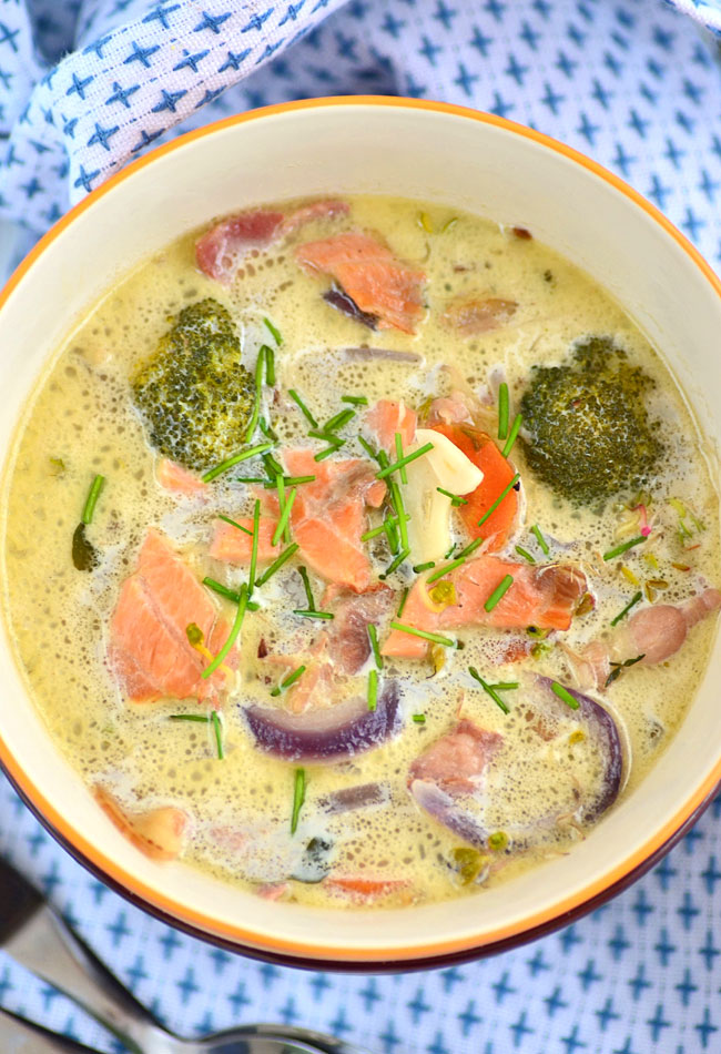 Zupa z warzywami i ososiem
 - etap 1