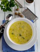 Byskawiczna zupa z porw i ziemniakw - przepis video