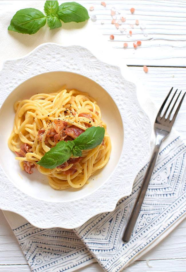 Spaghetti carbonara - klasyczny przepis
