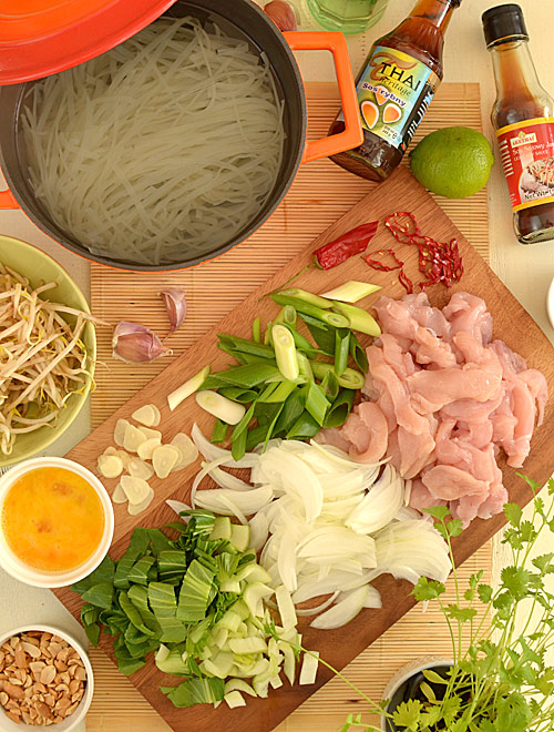 Pad thai - szybki i aromatyczny obiad w 20 minut - etap 1