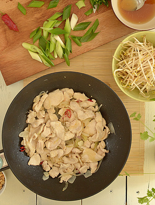 Pad thai - szybki i aromatyczny obiad w 20 minut - etap 5