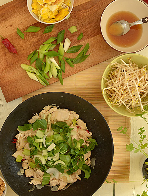 Pad thai - szybki i aromatyczny obiad w 20 minut - etap 6