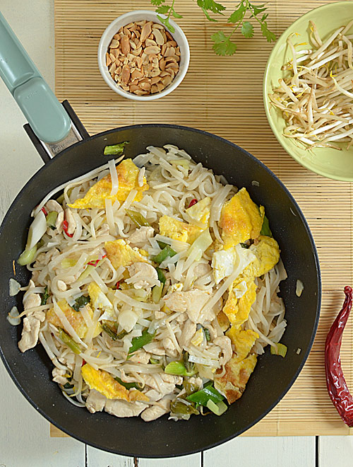 Pad thai - szybki i aromatyczny obiad w 20 minut - etap 9