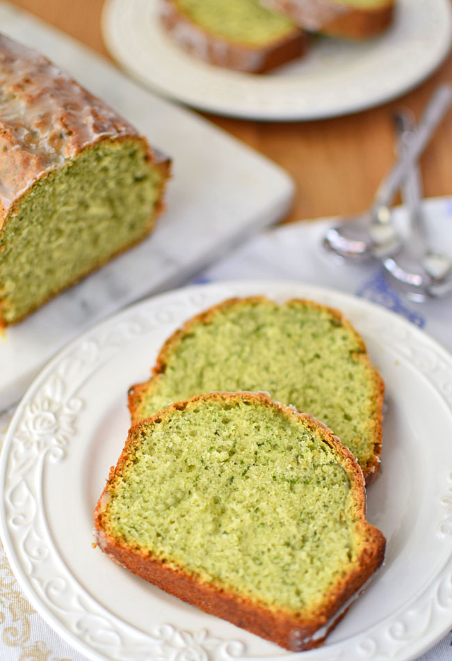 Zielone ciasto ze szpinakiem