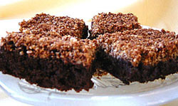 Brownies z kokosowo-orzechowa skorupka