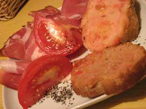 Kataloński chleb z pomidorem