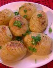 Pieczone ziemniaki z ziołami prowansalskimi 