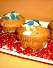 Migdaowe muffiny z porzeczkami :)