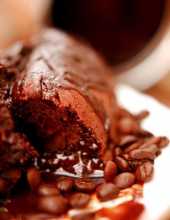 Energetyzujące połączenie kawy z czekoladą w postaci rozpływającego się w ustach ciasta!
