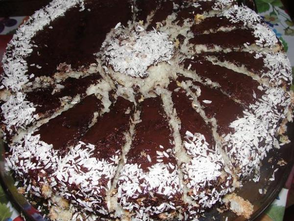 Tort kokosowo-ananasowy
