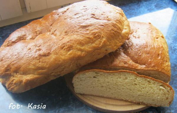 Wiejski pszenny chleb na sodko