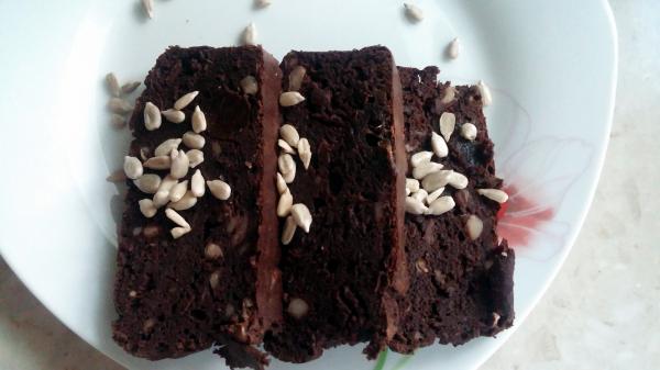Dietetyczne intensywnie kakaowe ciasto bezglutenowe - z fasoli