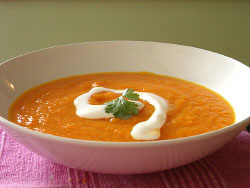 Zupa krem z marchewki o aromacie pomarańczowo – imbirowym