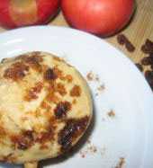 Muffinki z jabłkami i rodzynkami
