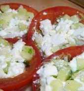Pomidory faszerowane serem feta