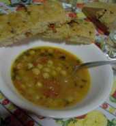 Zupa z ciecierzycy i curry