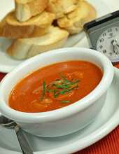 Błyskawiczna zupa pomidorowa